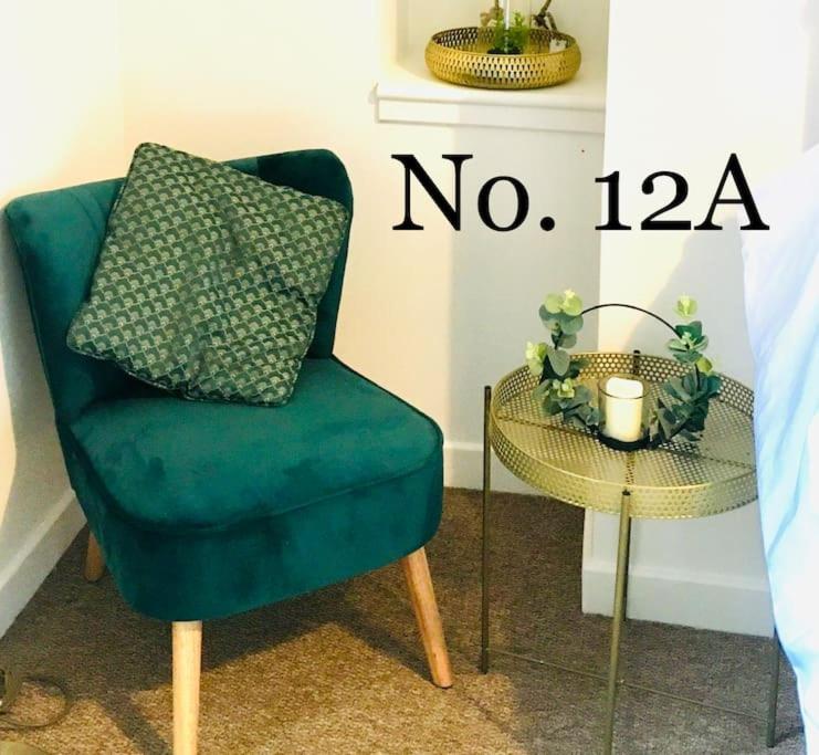 Flat 12A - Central, Modern, Bright Apartment With Free Wifi Oban Exterior photo